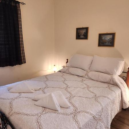 Cozy Apartment In Nea Kios Exteriör bild